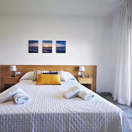 Desconectaengalicia Casa Vidal Lanzada Con Vistas Al Mar