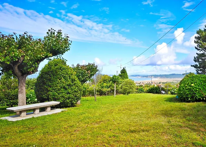 Сasa de vacaciones Desconectaengalicia Casa Vidal Lanzada Con Vistas Al Mar *